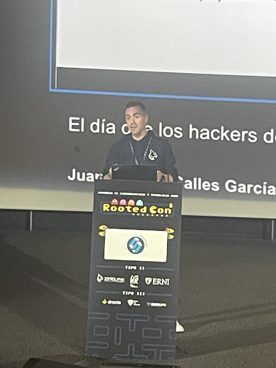 EsferaRed |SI VIS PACEM PARA CIBER-BELLUM tweet media