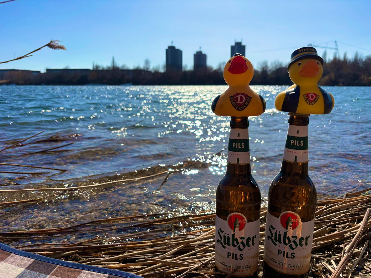 ufleku2's tweet photo. Wieder ne Woche geschafft 💪💪💪
Der #TL einen schönen Feierabend gewünscht ☀️🍺🐝🌷
Ansonnen 6.3.2026
#leuben #baggersee #skylinie https://t.co/NTfTWf9iB6