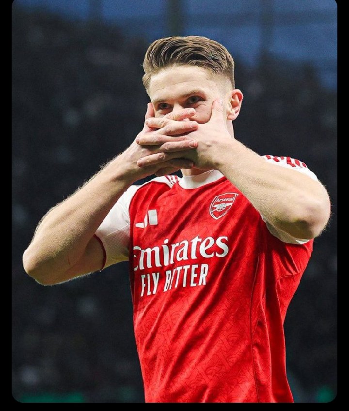 shiks evans tweet media
