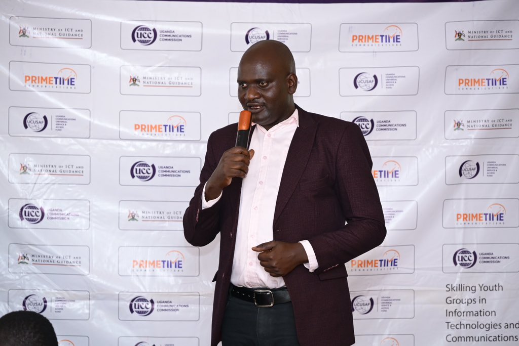 Prime Time Communications tweet media