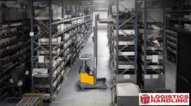 Logistics Handling tweet media