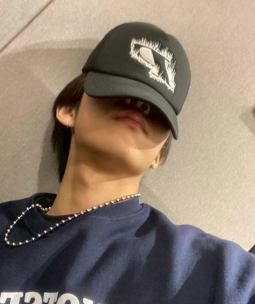 rana༘⋆ tweet media