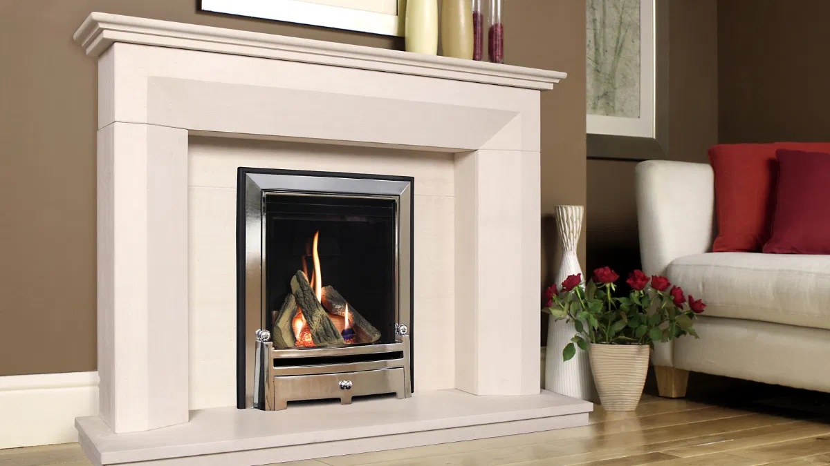 firesandfitting's tweet image. This week’s featured fire: Passion HE Gas Fire

Glass-fronted gas fire with realistic log flames.
Available as conventional flue or balanced flue depending on the property.

More details:
 midlandsfireplaces.co.uk/gas-fires/GF11…

#GasFire #FireplaceDesign