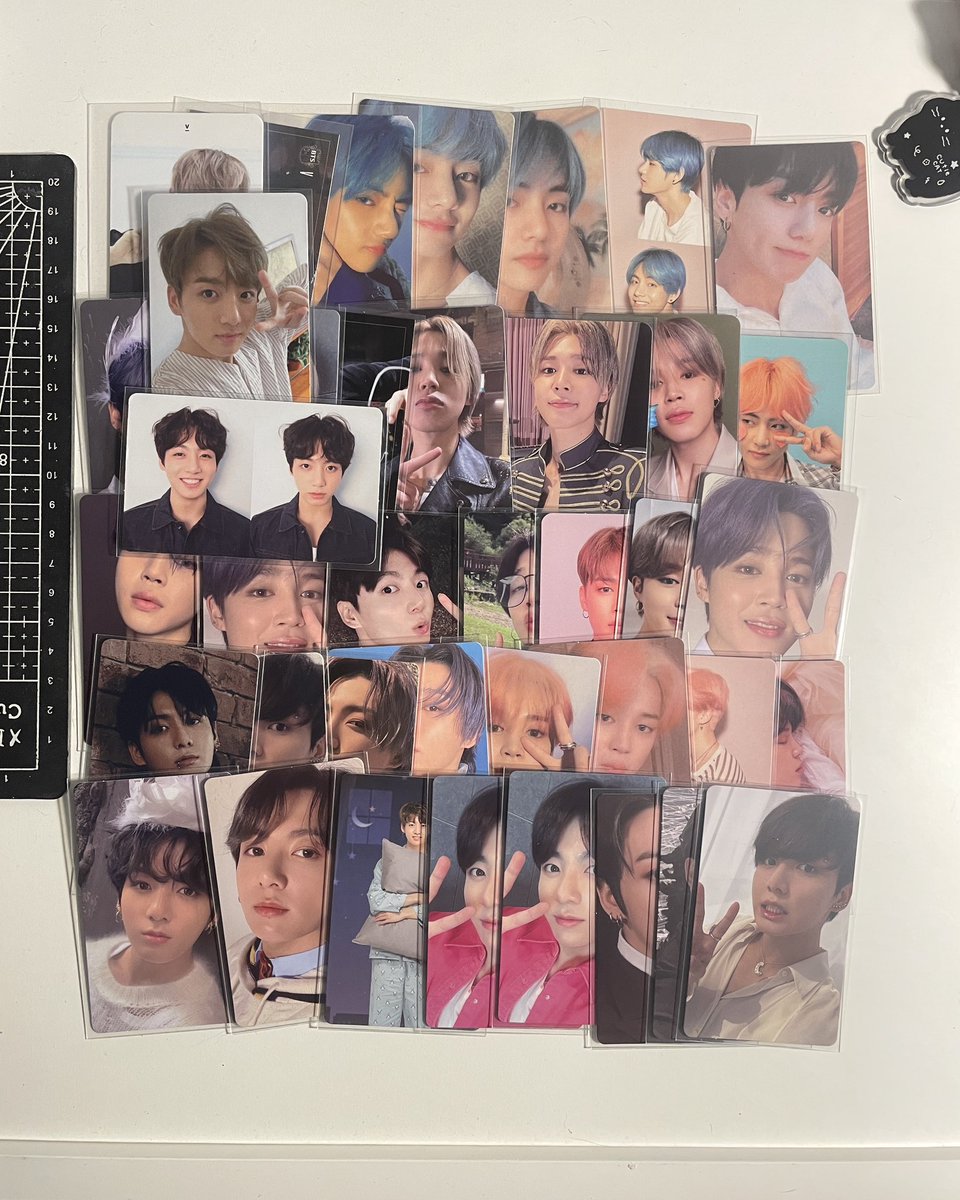 074Ktp's tweet photo. รีทวิตแจก 100฿/1 คนค่า⛓️‍💥🚏🎑

ลงขายวันเสาร์ { พรุ่งนี้ }

เริ่ม 19:00 คับ 🤍🍒

ฝากแท็กเมนชั่นได้เลยน้า ⬇️🧺👻
#ตลาดนัดบังทัน #การ์ดบังทัน #การ์ดจองกุก #การ์ดแทฮยอง #การ์ดจีมิน https://t.co/W2GtOCnpEj