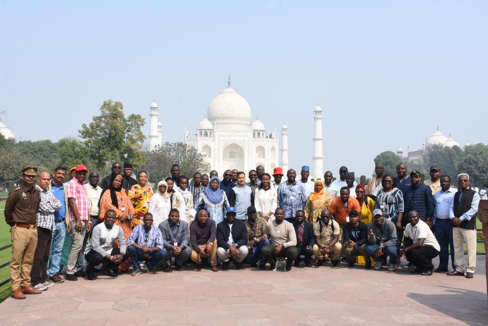 From Feb 16-27, a delegation from @EMP_ABB  participated in a high-level capacity-building session hosted by  <a href="/NCGG_GoI/">National Centre for Good Governance (NCGG)</a>   in India 🇮🇳.
Together for better governance and peace. 🕊️

#EMPABB #NCGGIndia #CapacityBuilding #Mali #India