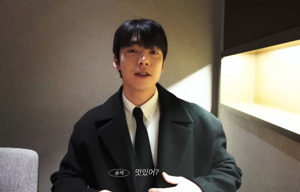 life_sw00's tweet photo. 그냥 서로 얼굴 보고 계속 반하나봄 https://t.co/Vn33KD1Q7C