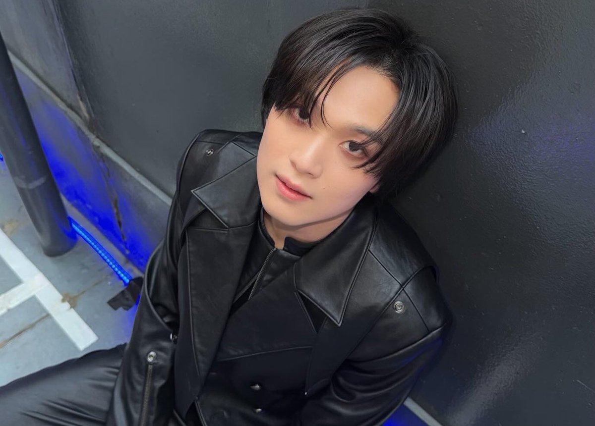 xneojunx's tweet photo. onyourm__ark + haechanahceah 🖤 https://t.co/X7yFXEnclf