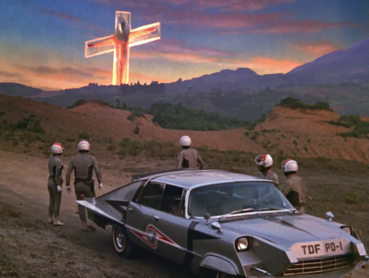 ブルー tweet media