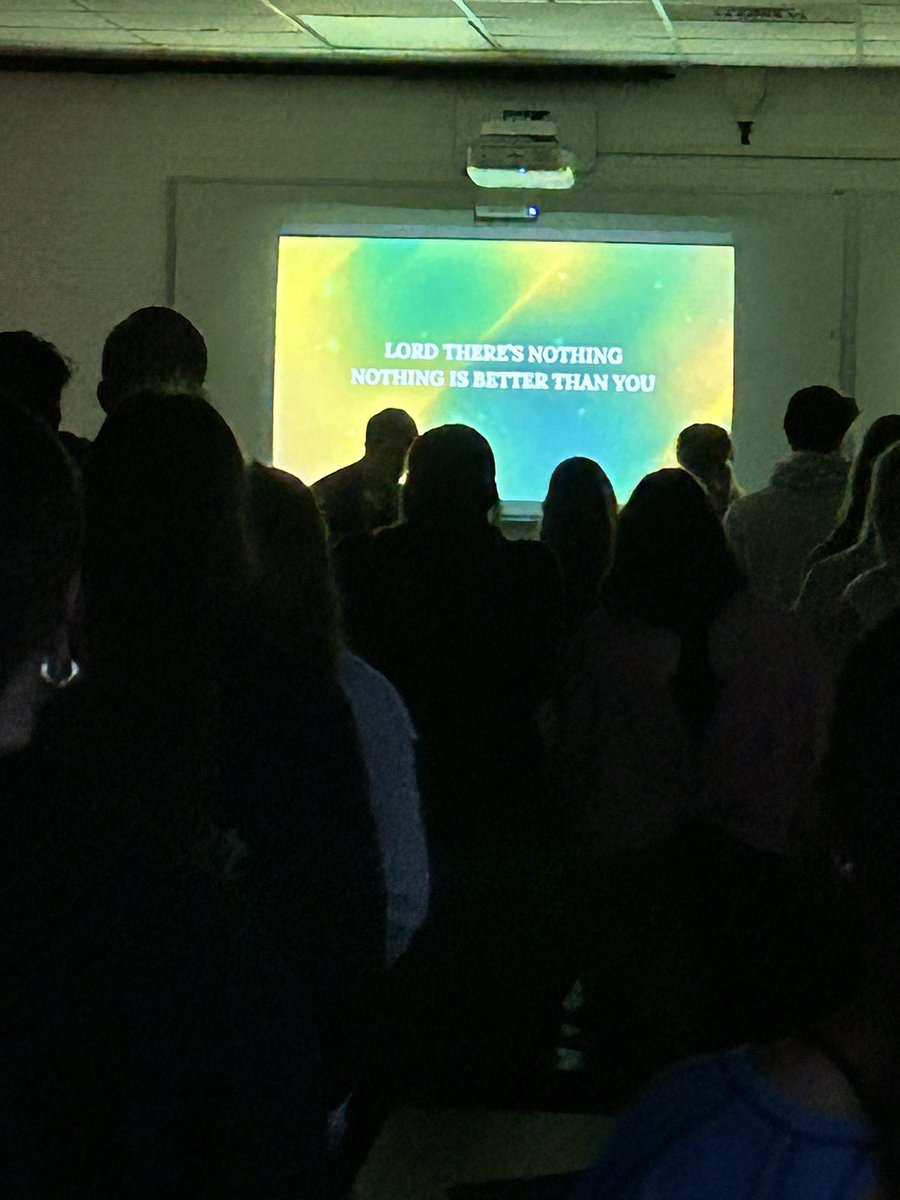 Lisa James tweet media