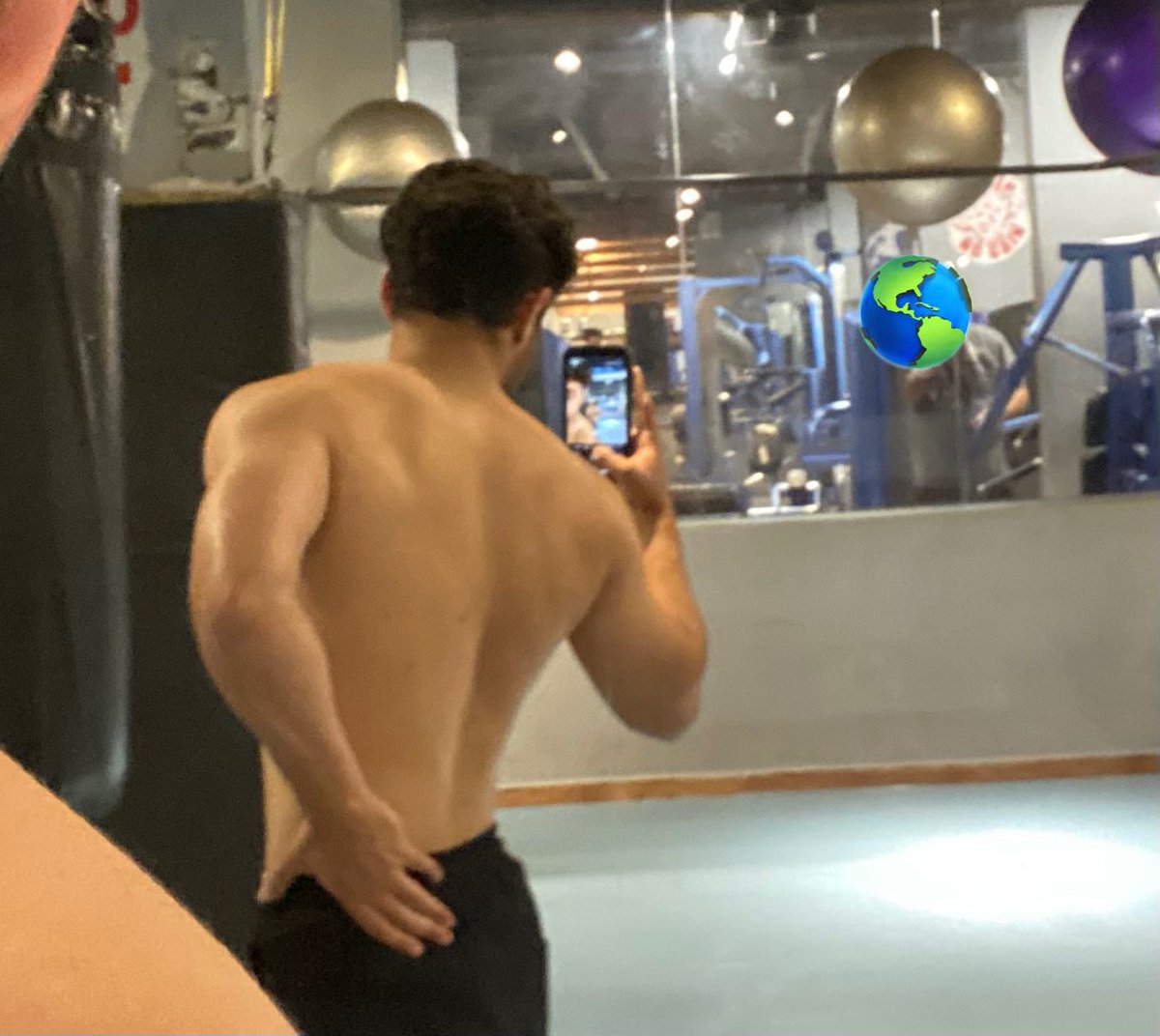 Romeofessssss tweet media