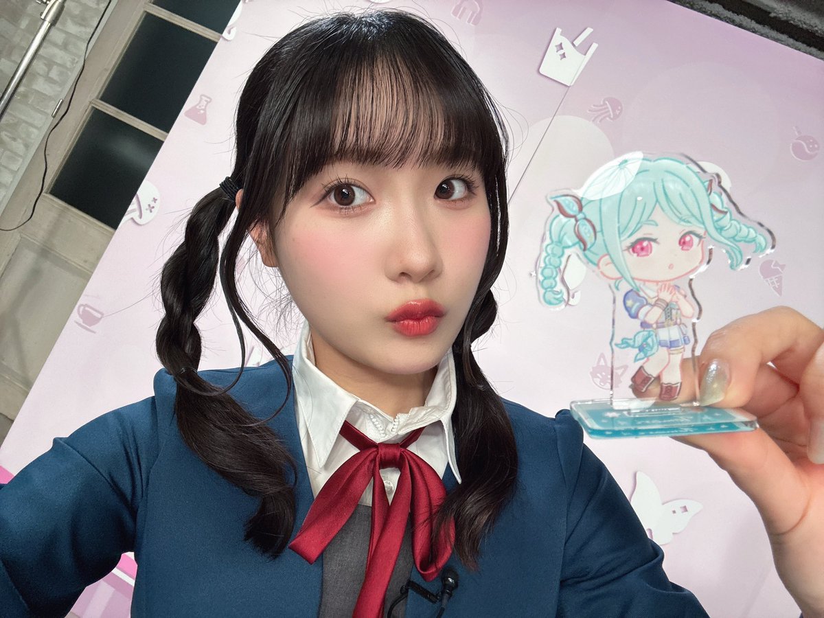 Sakakura_Sakura's tweet photo. #リエラ生放送 ありがとうございました！💫

ワイルドカード、夏美ちゃんへの想いも込めて所々少しお歌のニュアンスを似せていました🥤✨
姉者Love💖

7thライブ、全然語りきれない〜！！
リエラジでもみんなでこれから沢山話します🥹

#lovelive #Liella https://t.co/LAd4V8GDq2