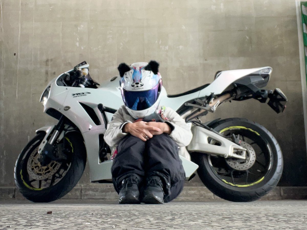 #3月になったから1人の寂しい画像を貼ろうぜ