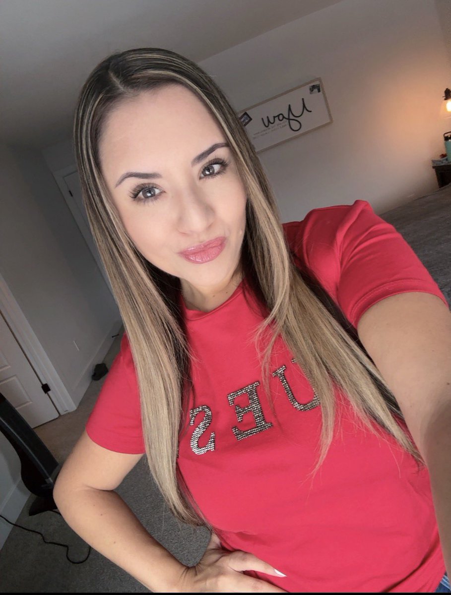 Anabel ✧ tweet media