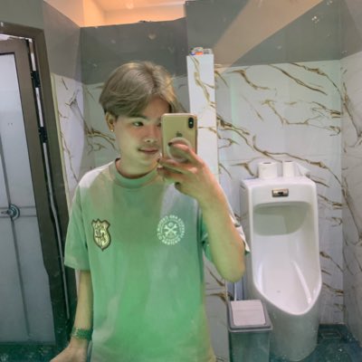 ខេម រ៉ា tweet media