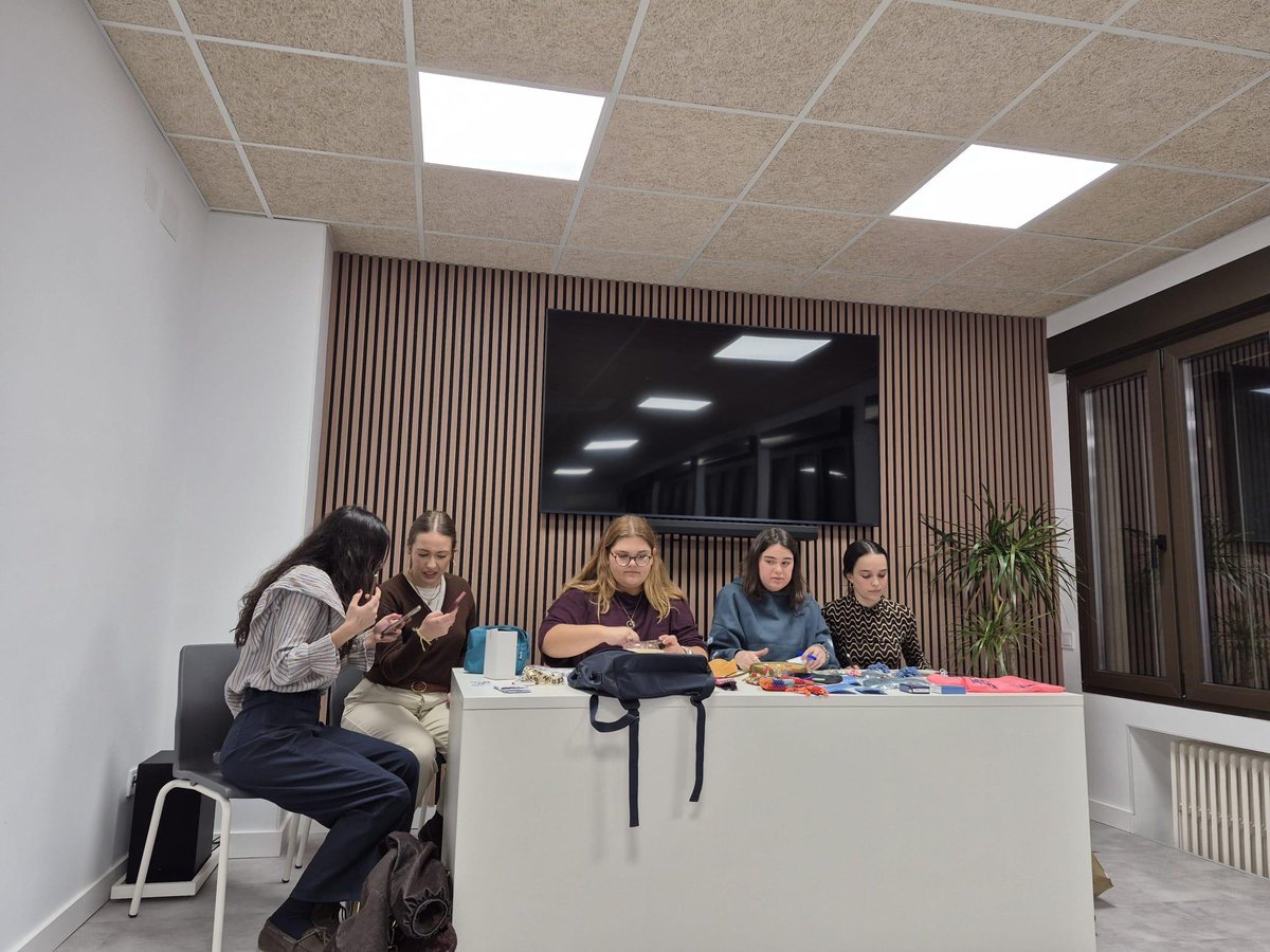 Colegio Mayor Berrospe tweet media