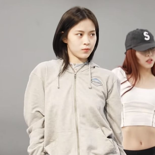 📍 <a href="/YOUNITECREW/">YOUNITE.</a> 

S for something good is coming right up