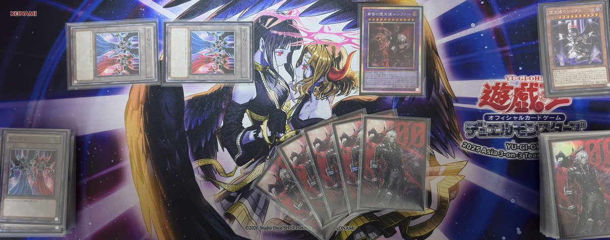 逸楽の堕天使 ハーフプレイマット 香港3 on 3の上位賞マット。百合ｱｰｯ