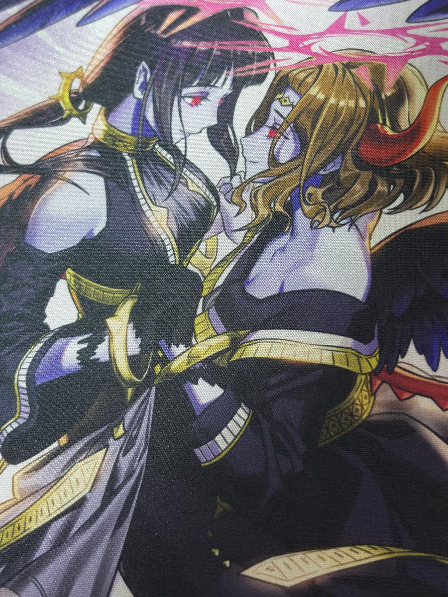 逸楽の堕天使 ハーフプレイマット 香港3 on 3の上位賞マット。百合ｱｰｯ