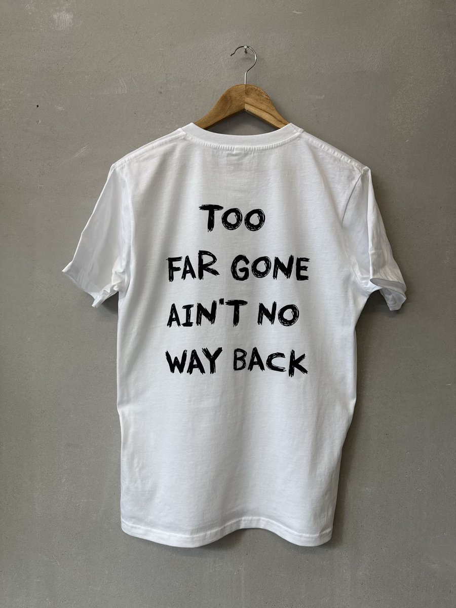 1 of 100 tweet media