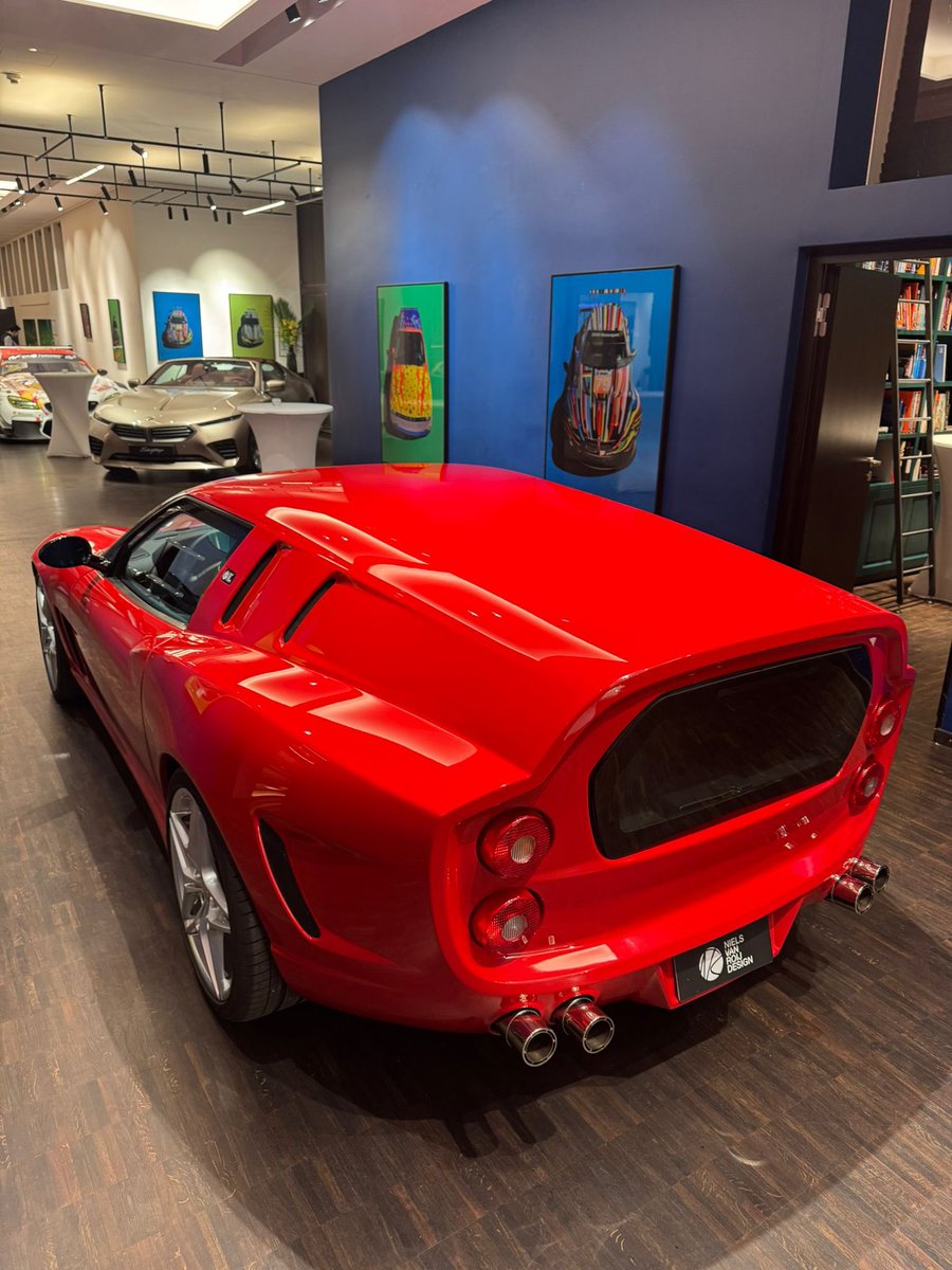 NielsvanRoij's tweet photo. After two days at the Car Design Event, we continued the conversation at the Drivers and Business Club Munich.

During a Petrol Talk masterclass we explored coachbuilding, contemporary car design and the philosophy behind the Breadvan Hommage. 

#NielsvanRoijDesign #Breadvan https://t.co/1xpyDH33eo