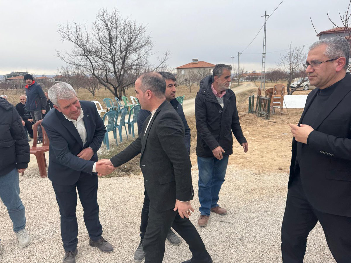 Geçmiş dönem Ülkü Ocakları Başkanımızdan Burhan Çoşkun’un vefat eden amcası oğlu Necmettin Coşkun’un taziyesine katılım sağladık. 

Merhuma Cenab-ı Allah’tan rahmet yakınlarına başsağlığı diliyoruz.