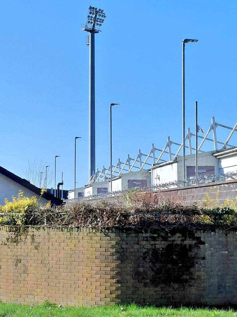 christopher tweet media