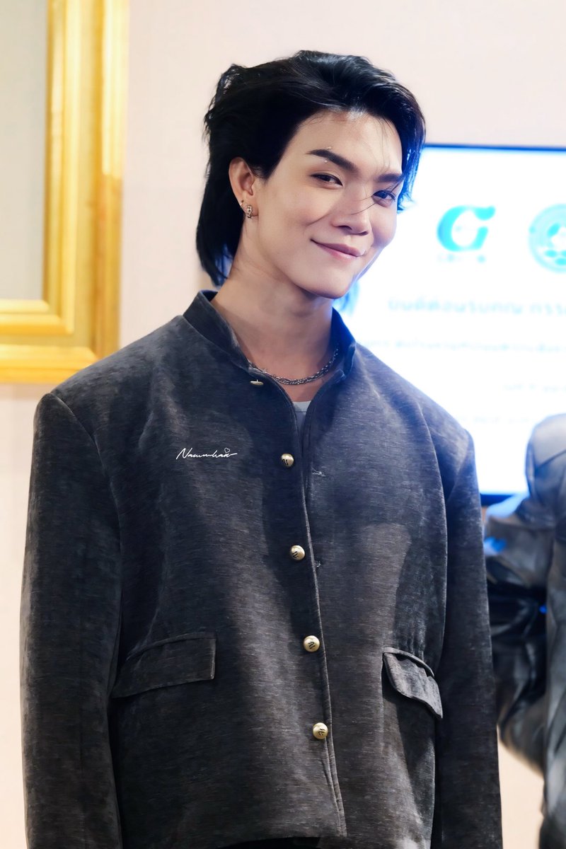 หล่อสุดในภูเก็ต 🤔

FUTURE FAIR GALA WITH BOATOAT 

<a href="/Yong_yutt/">Yong_yutt</a>  #BoatYongyutt 
#BoatOatinPhuket