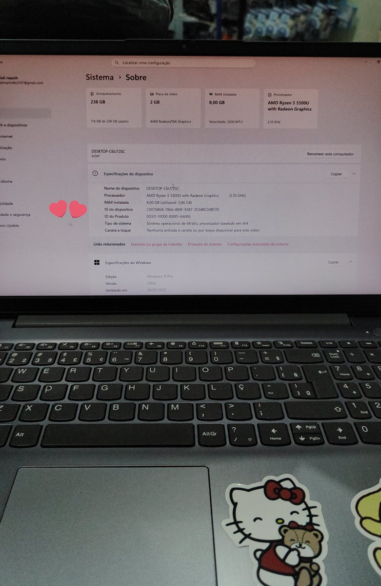 doorllit's tweet image. VENDA/VENDO NOTEBOOK lenovo ideapad 3 (usado)

* ótimo para estudos e jogos leves
— touchpad não está funcionando, apenas com mouse
— há uma pequena mancha cinza claro na tela 

R$ 1000.00 + frete pra sua região (sou do espírito santo)
#vendo #venda #notebook