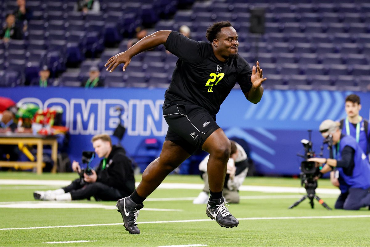 3 Strand Football tweet media