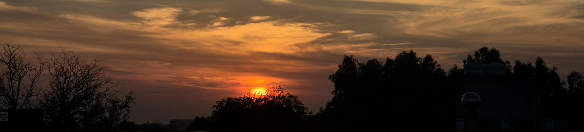 poohthebear0's tweet photo. sunsets and dreams https://t.co/Y4obYuHwmy