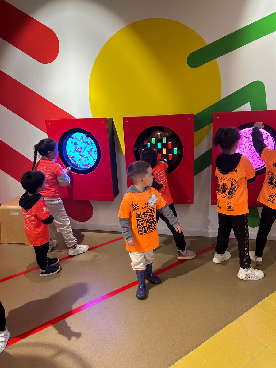 Escola la Parellada tweet media