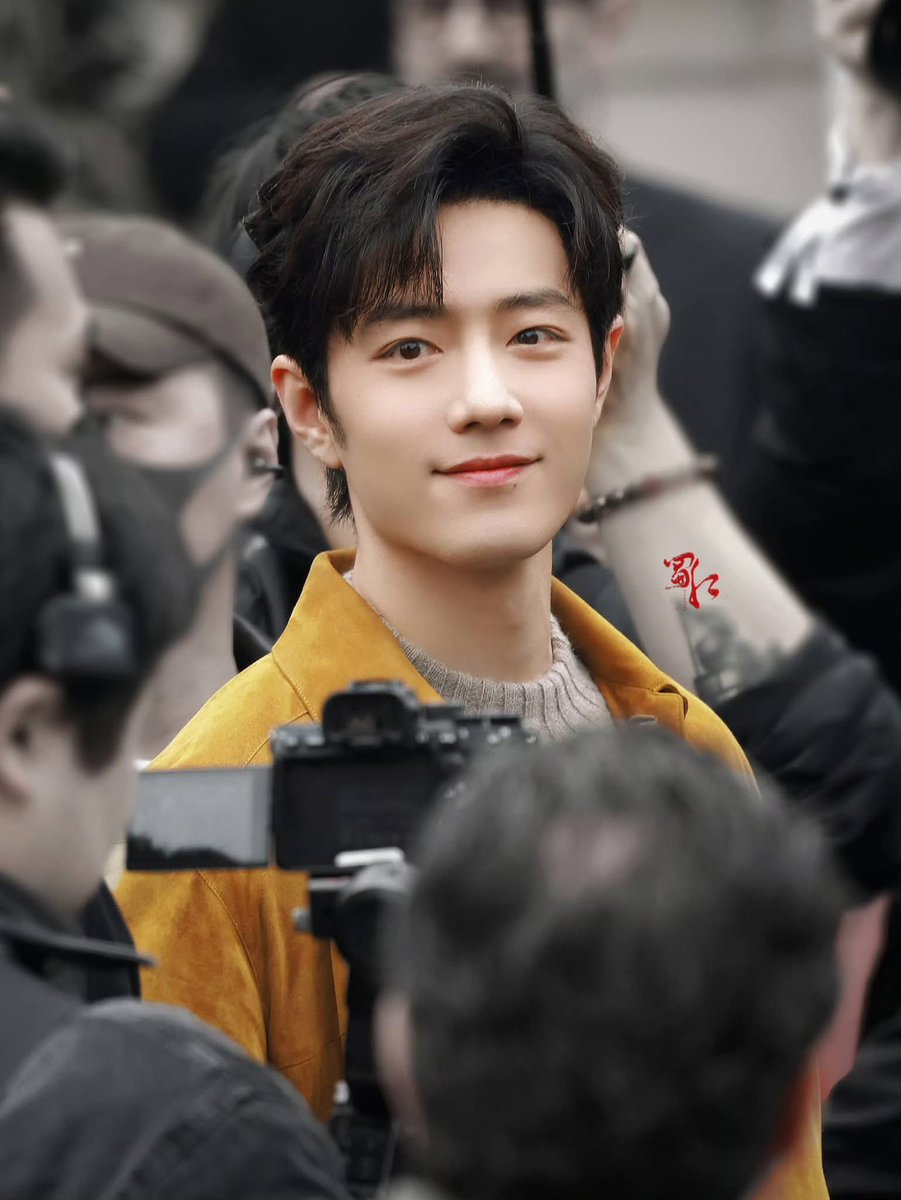 <a href="/Tods/">Tods</a> It was a pleasure watching the craftsmen at work at the TOD’s store in Milan. #XiaoZhan, with his meticulous attention to detail and unwavering focus on quality in everything he does—whether acting or singing—perfectly embodies TOD’s spirit of craftsmanship.

#XiaoZhanMFW26