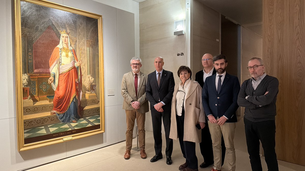AytoLeonCultura's tweet photo. 👑 'Reina Ella' y #LeónEsp se coloca en el mapa del arte

El director del @museodelprado, Miguel Falomir, ha visitado la exposición de Urraca I de León en cuyo catálogo hay varias obras cedidas por la pinacoteca que dirige

#ReinaElla #UrracaI @LeonAyto

ℹ️https://t.co/DQevjpiTgR https://t.co/v7gxdqpbdD
