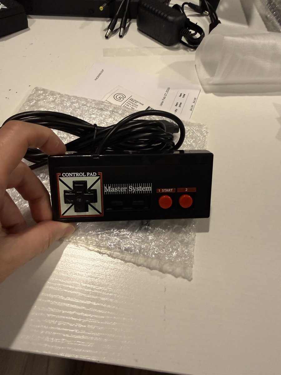 retrogameboyz's tweet image. Workbench Update: #vectrex #commodore #colecovision and #sega control pad orders shipping out. Thank you all for your patience ♥️