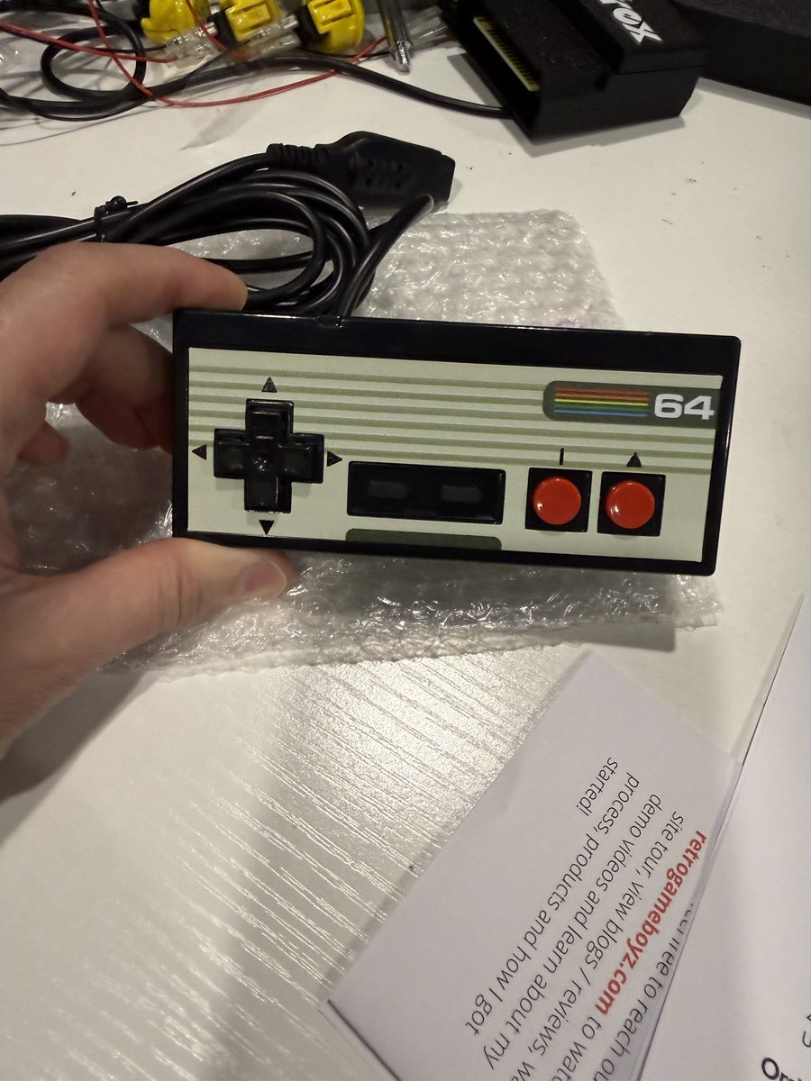 retrogameboyz's tweet image. Workbench Update: #vectrex #commodore #colecovision and #sega control pad orders shipping out. Thank you all for your patience ♥️