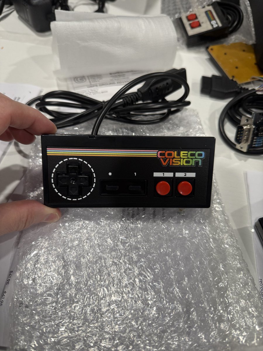 retrogameboyz's tweet image. Workbench Update: #vectrex #commodore #colecovision and #sega control pad orders shipping out. Thank you all for your patience ♥️