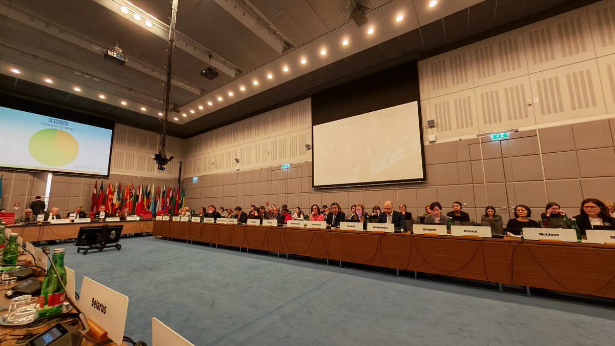MNE_IO_Vienna's tweet photo. Under the agenda item marking the International Women’s Day at the #OSCEPC, Amb. Radulović highlighted that gender equality is a fundamental human right and a cornerstone of just, inclusive and prosperous societies.
📍Montenegro remains firmly committed to advancing gender equality as a key priority, in line with Constitution's guaranteed values, diversity & respect for human dignity.