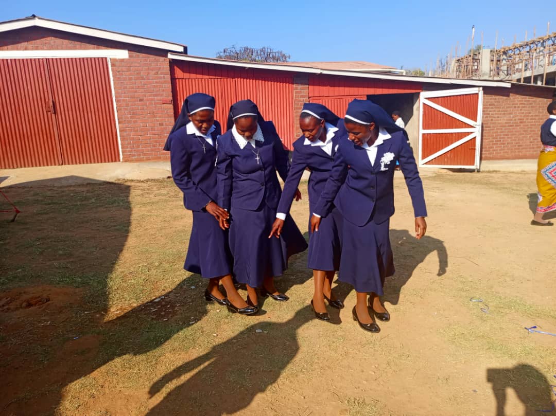 Courage, confidence and abandonment to all good providence. We are called to draw our strength in prayer. Praying for more vocations in our church.