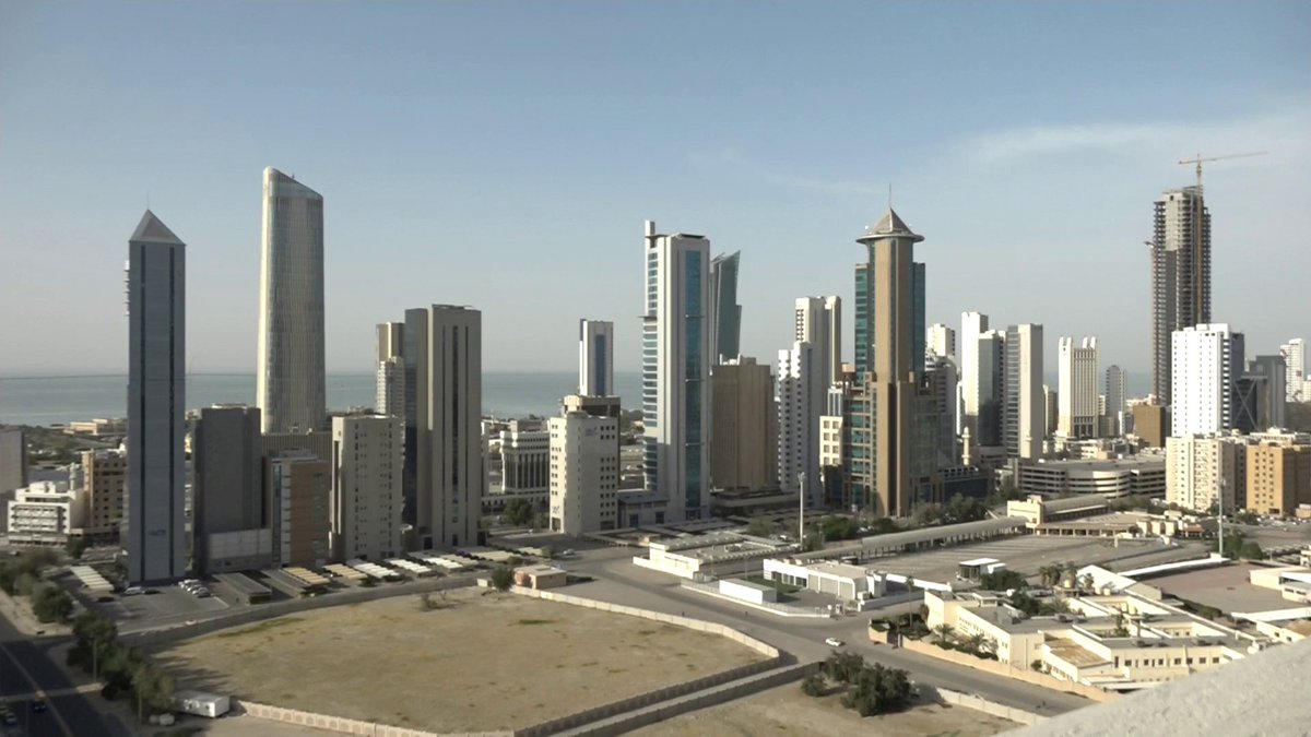 دوي صفارات إنذار مجددا في الكويت