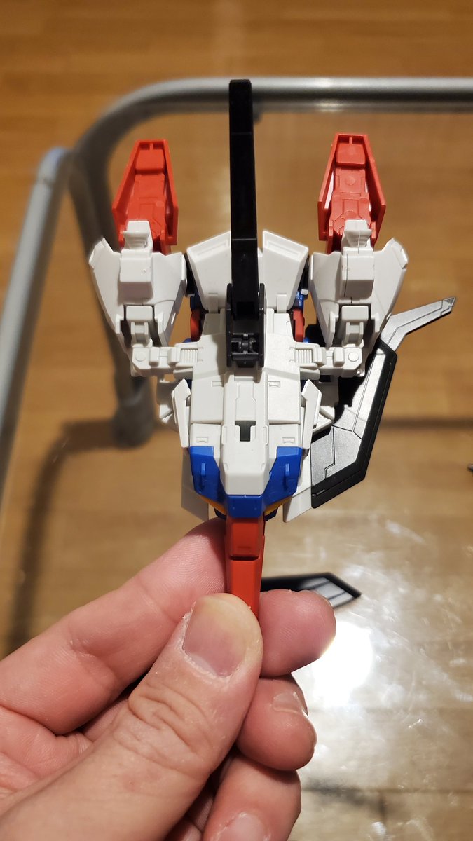 modaltunes's tweet photo. 次に作るのはSDウェイブライダー。
工作はあまりせず、肉抜き合わせ目とスジボリ、塗装の練習として作っていきます。 https://t.co/luHQ8qGDBF