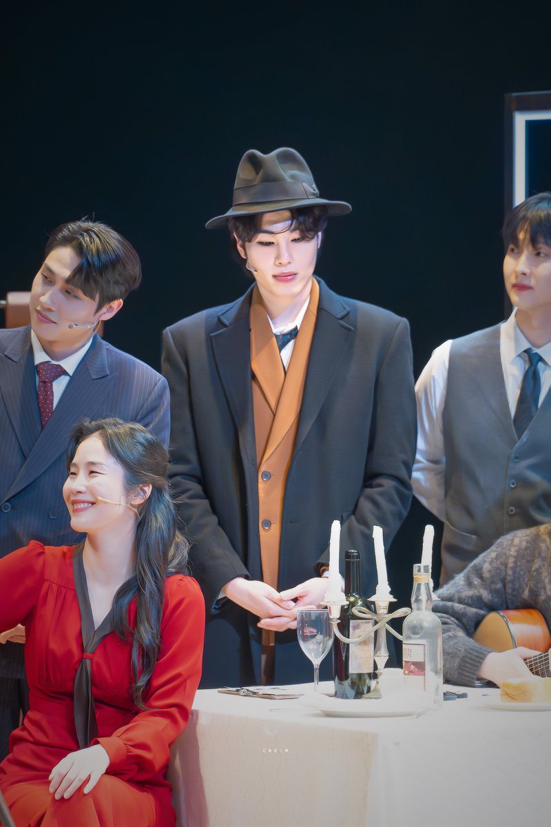 260304🌙 미드나잇 -액터뮤지션-
피처링 포토타임

조훈 비지터🍞🥂
이승준 맨
랑연 우먼
조재철 피아니스트