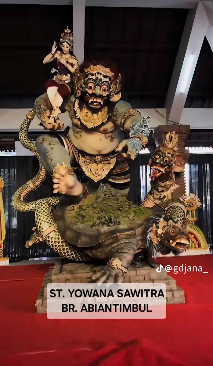 Nyepi sudah dekat, spill ogoh2 part 1 
credit to owner
