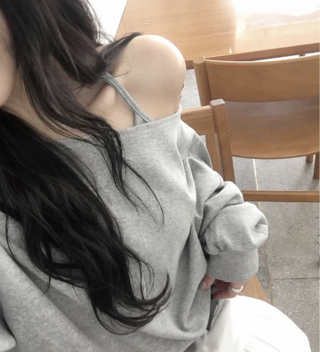 스트레이트 체형 코디 추천 타래 ⊹
봄에 입기좋은 데일리룩 위주로 ! 

*링크를 통해 리워드를 지급받습니다