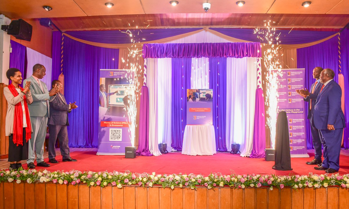 StrathU's tweet image. 🔊Launch of the Masters of Science in Economics Programme🎊

@StrathU officially launches its MSc Economics programme bringing together thought leaders, policymakers, and academics to discuss the future of #economics in Africa.

Here are some powerful insights from the speakers👇