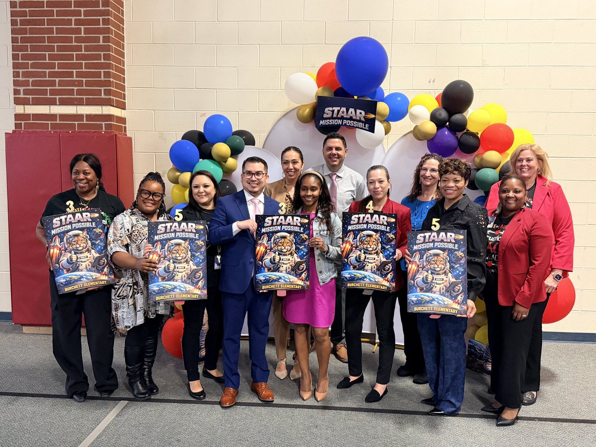 Allison Hillary tweet media