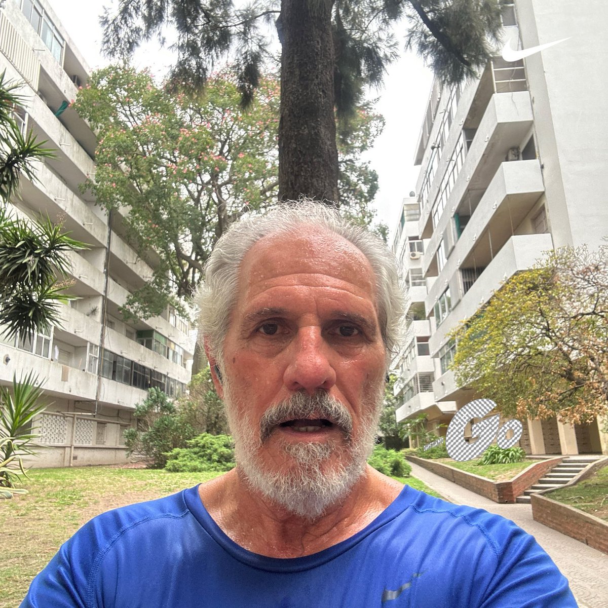 CSilvaLP's tweet photo. Viernes, trote 5 Km. https://t.co/SSFwVhMcAs