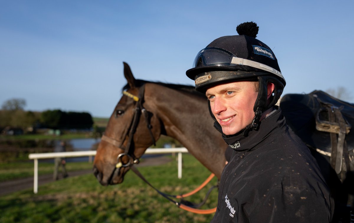RacingPost's tweet photo. Happy birthday to Welsh jockey James Bowen! 🎂 https://t.co/uV9XA2qojK