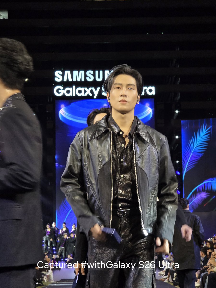 Samsung Thailand tweet media