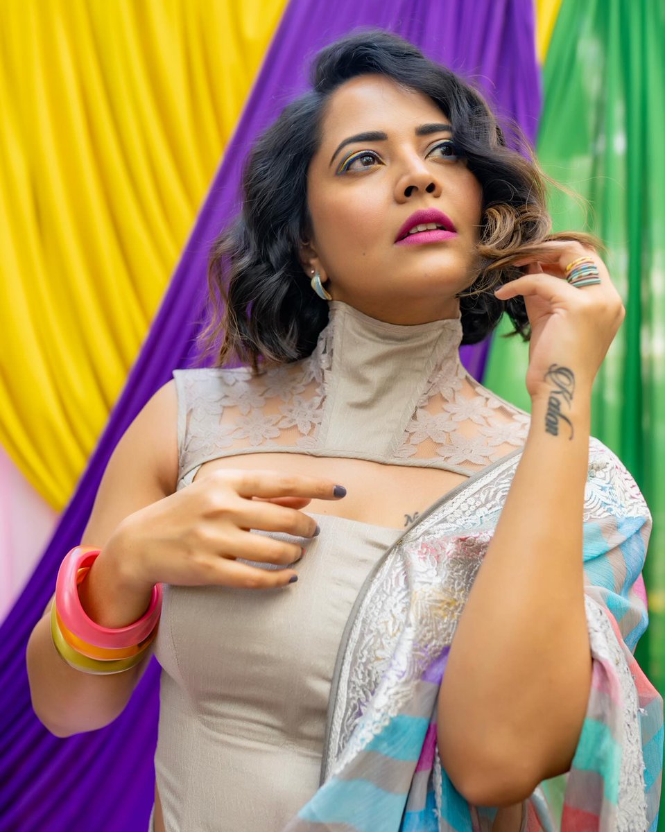 Actress_Club's tweet photo. 🎯 #AnasuyaThread
#Actress #Anasuya New Look https://t.co/5jipvlQfZF