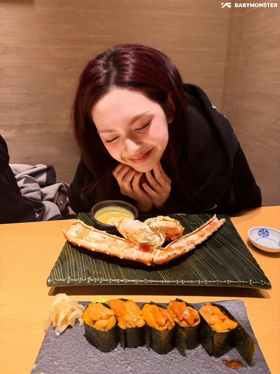 くろみ tweet media